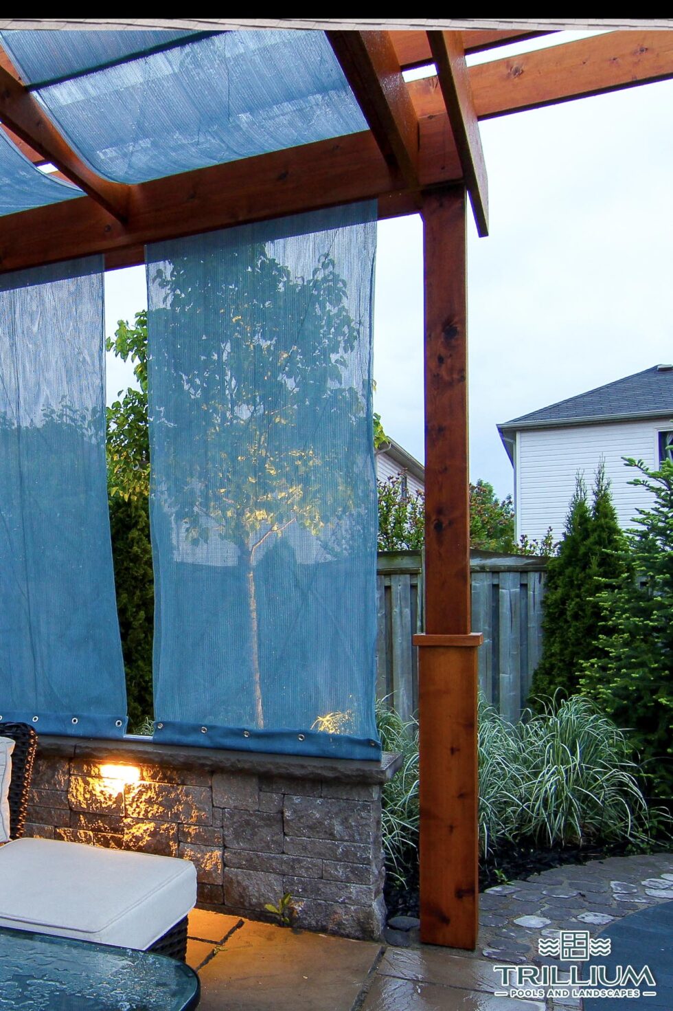 Trillium Pools and Landscapes - Pool and Patio