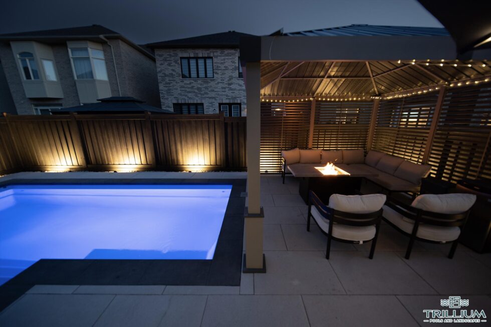 Trillium Pools and Landscapes - Pool and Patio