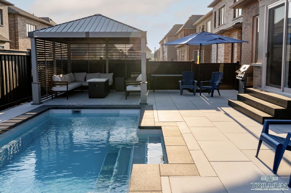 Trillium Pools and Landscapes - Pool and Patio