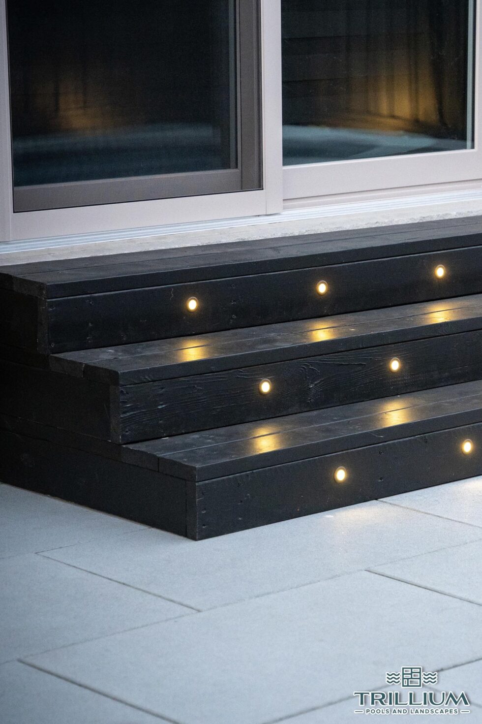 Trillium Pools and Landscapes - Pool and Patio